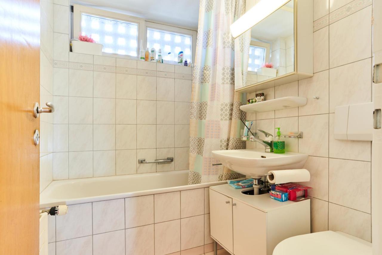 Appartamento In The Heart Of Basel, Cozy And Lovely With A Balcony Near The Rhine Basilea
